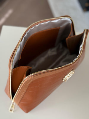 Toiletry bag cognac size L