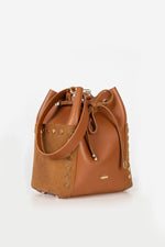 The bucket bag from the fron view